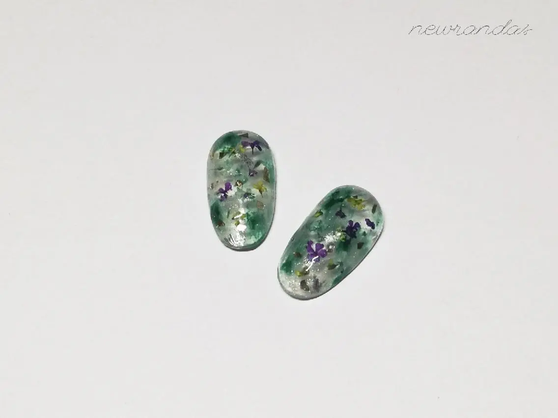 ネイル newrandas hitomiのネイルデザイン