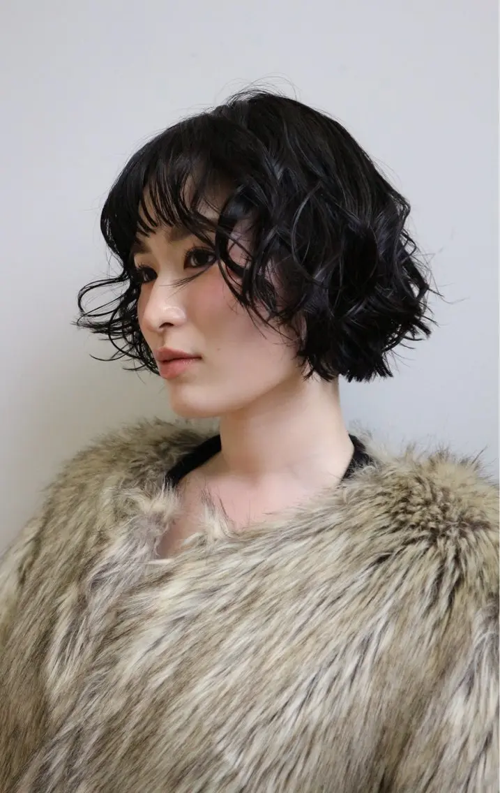 ショート カラー AKO .のヘアスタイル