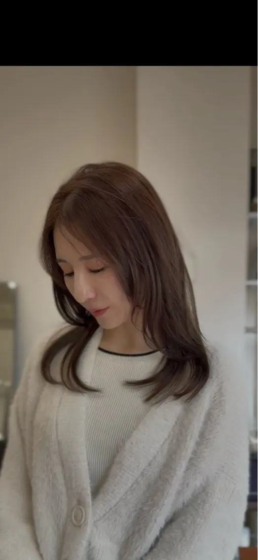 セミロング ハッシュカット 韓国風ヘア レイヤーカット soa.ママ美容師 寺田典子のヘアスタイル