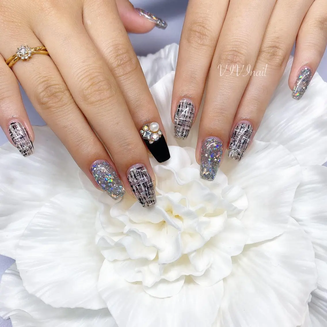 ネイル ツイードネイル ハンドネイル vivi nailのネイルデザイン
