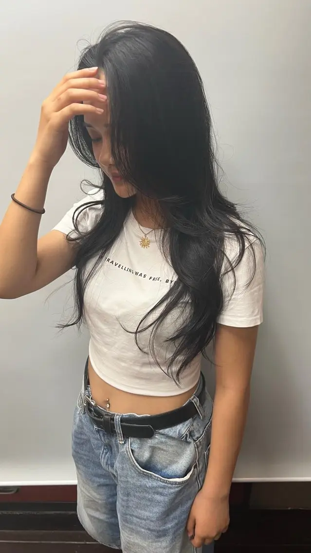 ロング レイヤーカット 寺島 希乃佳のヘアスタイル