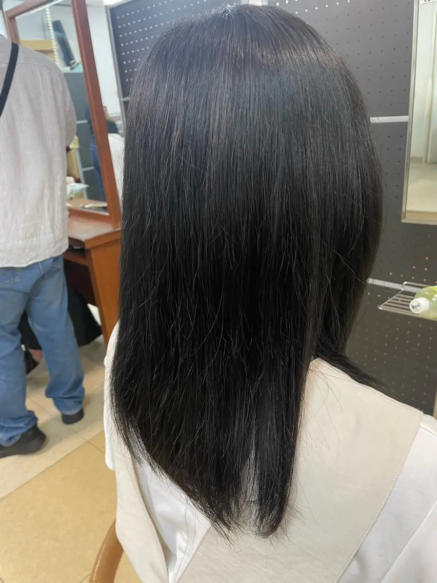 カラー 落合 ちりのヘアスタイル