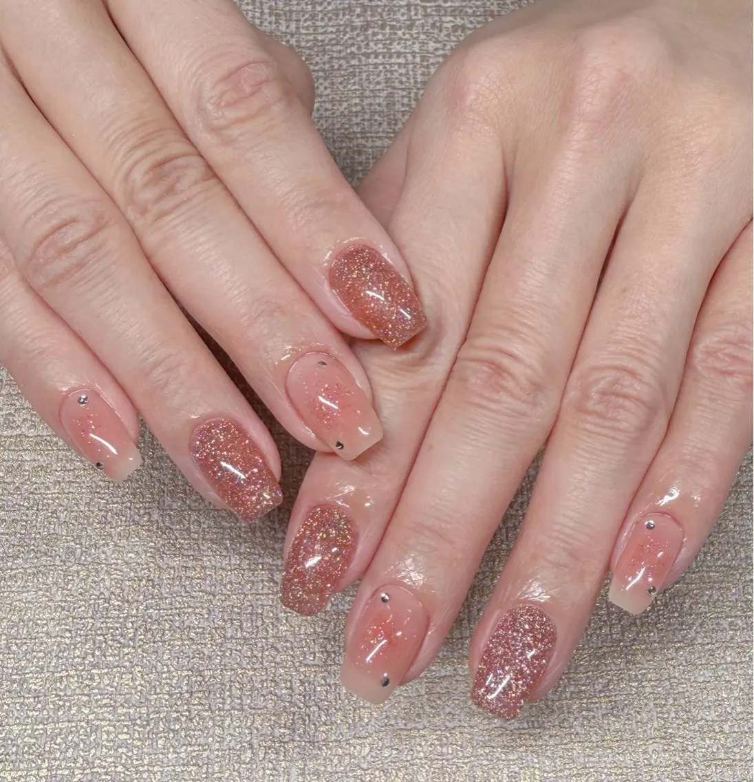 ネイル ハンドネイル Betty nail サロンのネイルデザイン