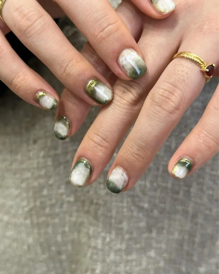 ネイル ハンドネイル フットネイル kiii.__ ✴︎*のネイルデザイン