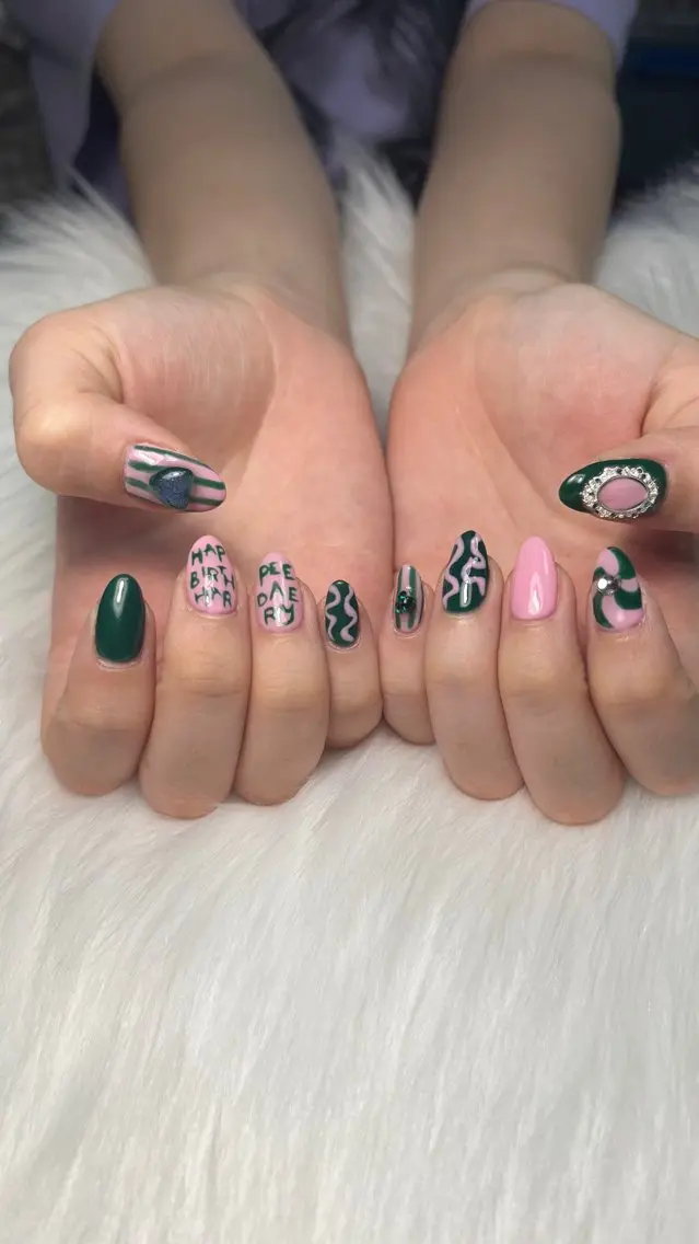 ネイル ハンドネイル お絵描きネイル Hanakoのネイルデザイン