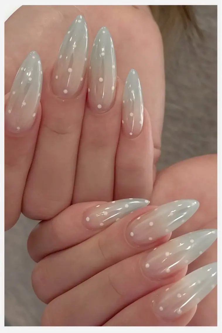 ネイル 長さ出し キラキラネイル 韓国ネイル ロングネイル ワンホンネイル ハンドネイル Josie nail salonのネイルデザイン