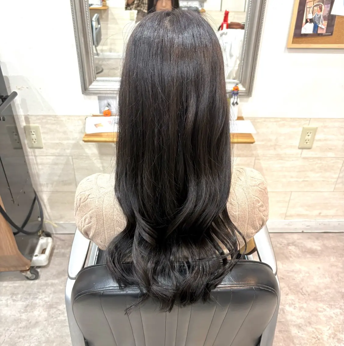 ロング 堀川 希歩のヘアスタイル