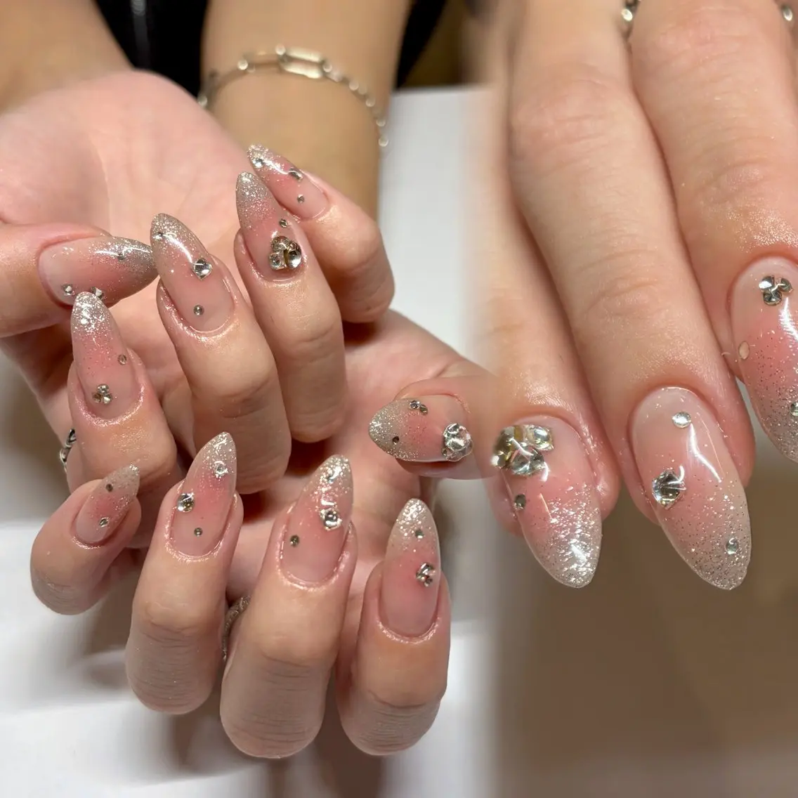 ネイル 韓国ネイル ワンホンネイル ハンドネイル AOI💫 nailのネイルデザイン