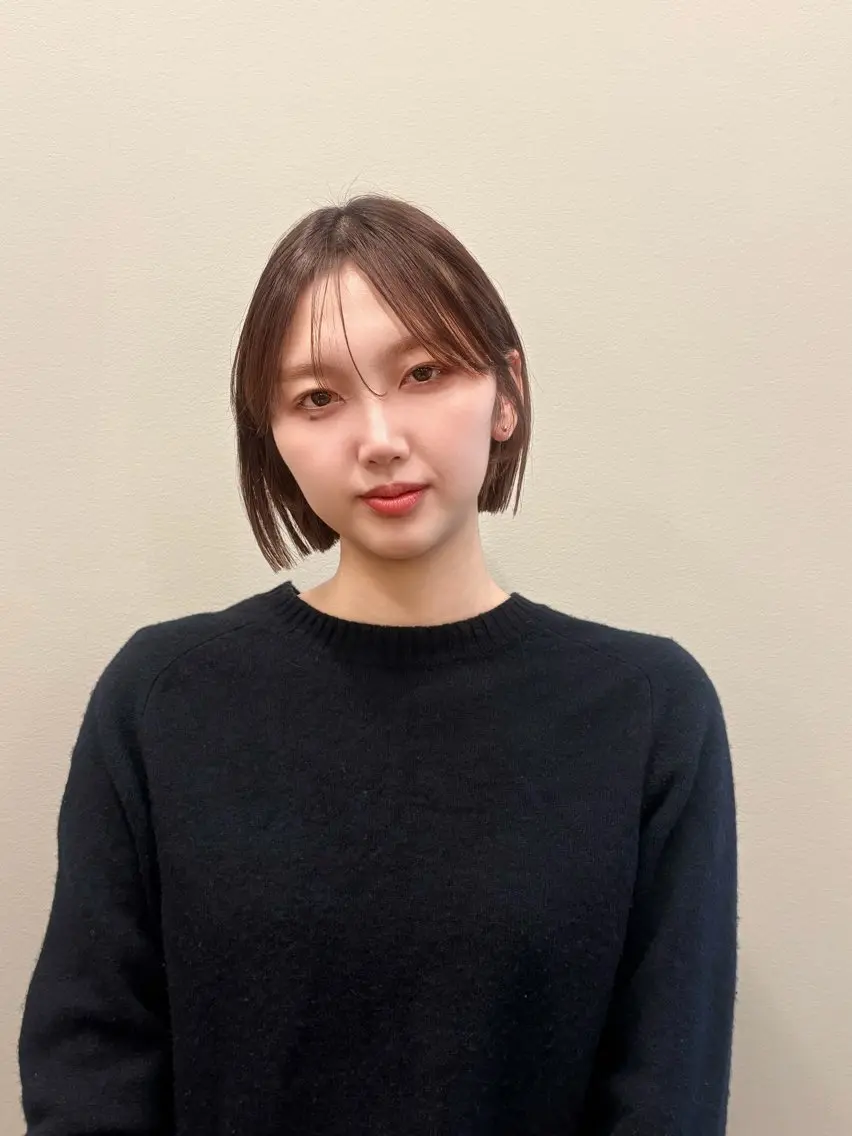 ショート カラー ボブ シースルーバング カノエ大濠店／カラー AZUのヘアスタイル