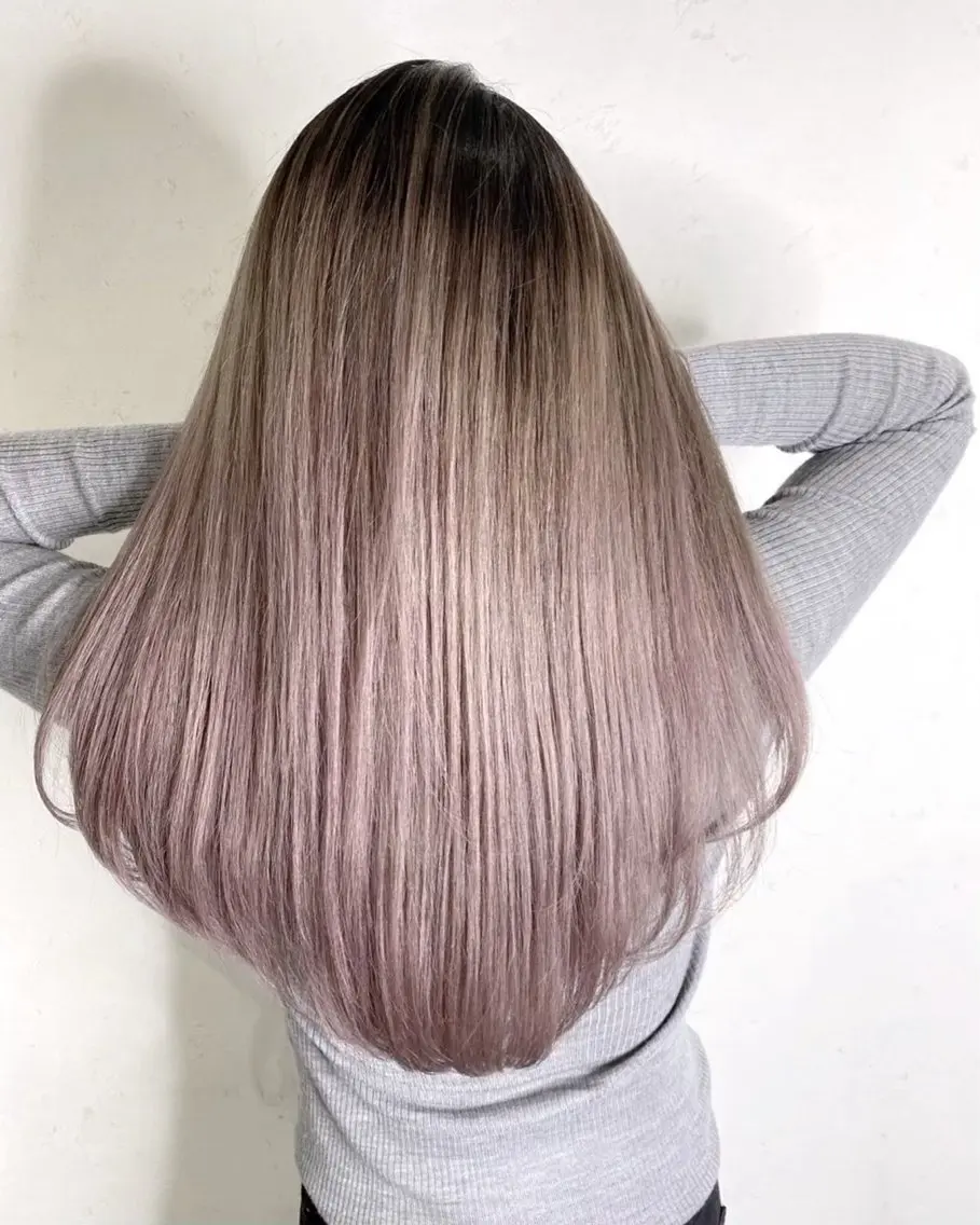ロング カラー バレイヤージュ ブリーチ ケアブリーチ デザインカラー 髪質改善 京都駅/透明感カラー 🖤sakiのヘアスタイル