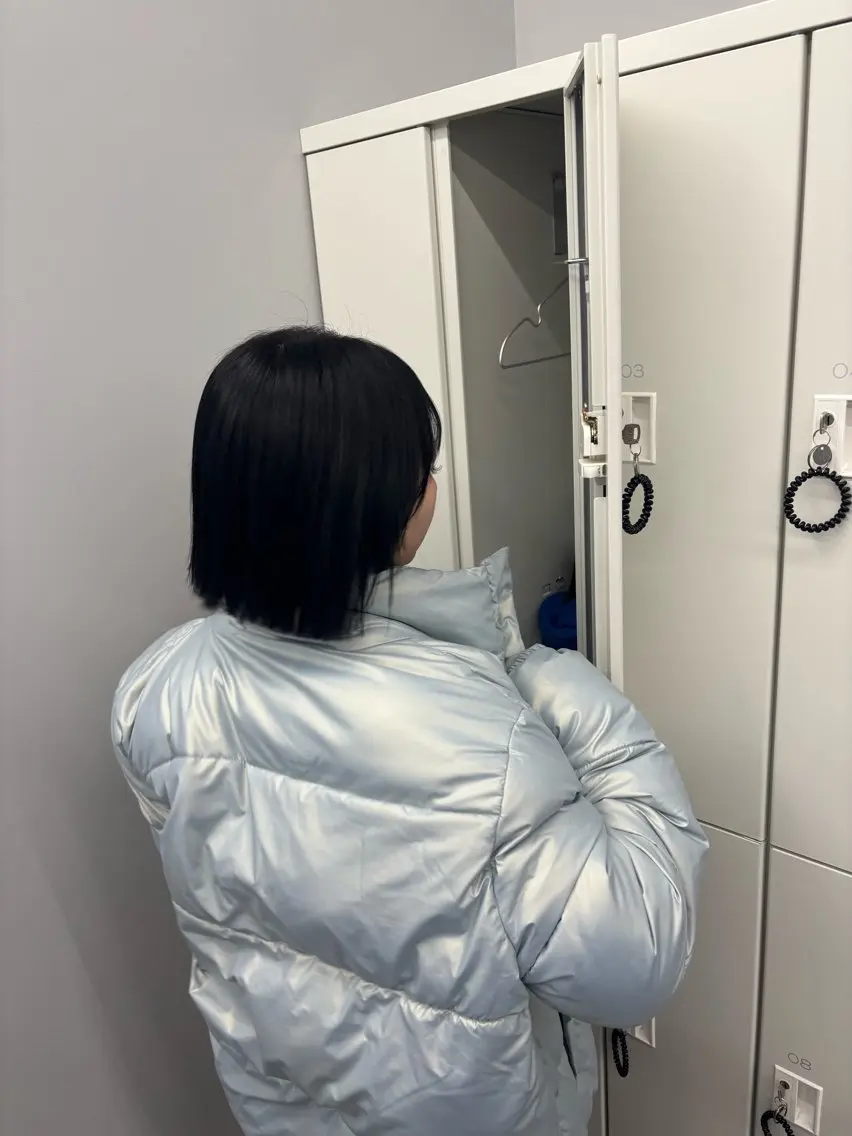 カラー ROCCOeast AKARIのヘアスタイル