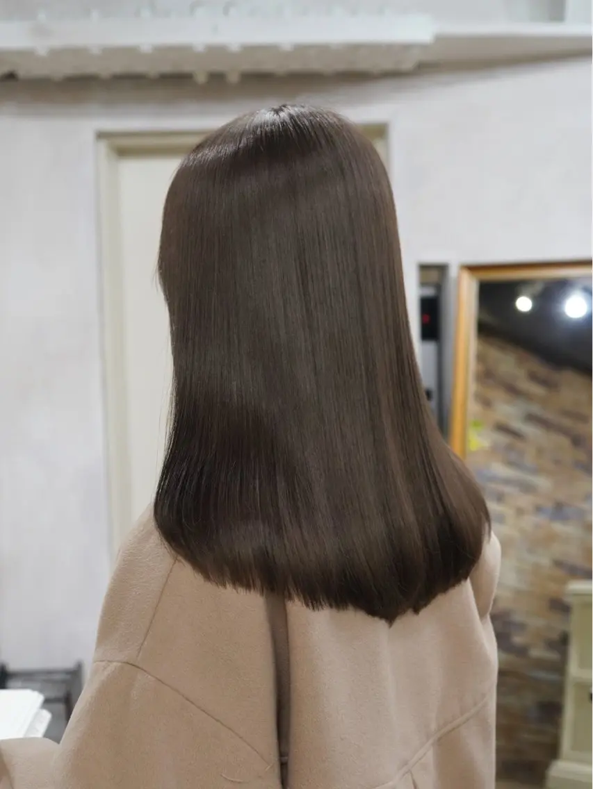 セミロング カラー カット ヘアカラー トリートメント 透明感カラー/髪質 改善🫧みらいのヘアスタイル
