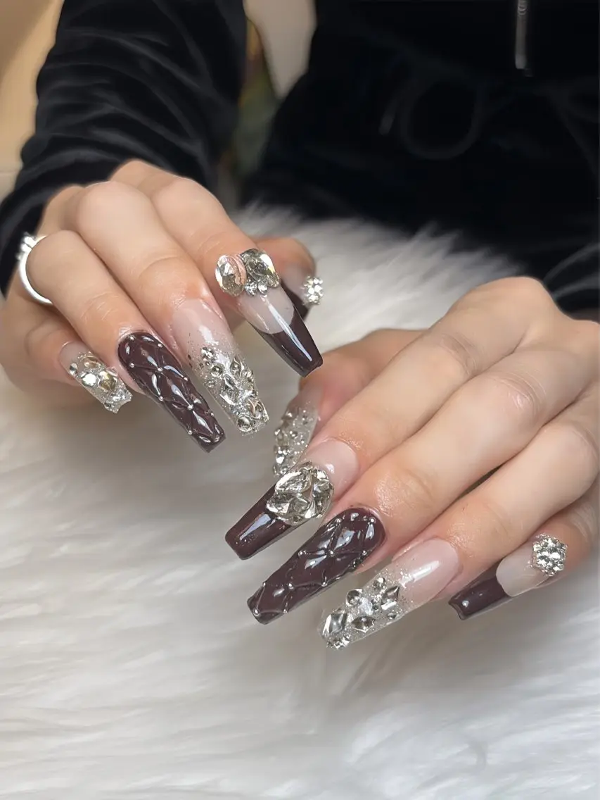 ネイル アートネイル 長さ出し ガーリー 韓国ネイル 持ち込み Rin Nail 新大久保店のネイルデザイン