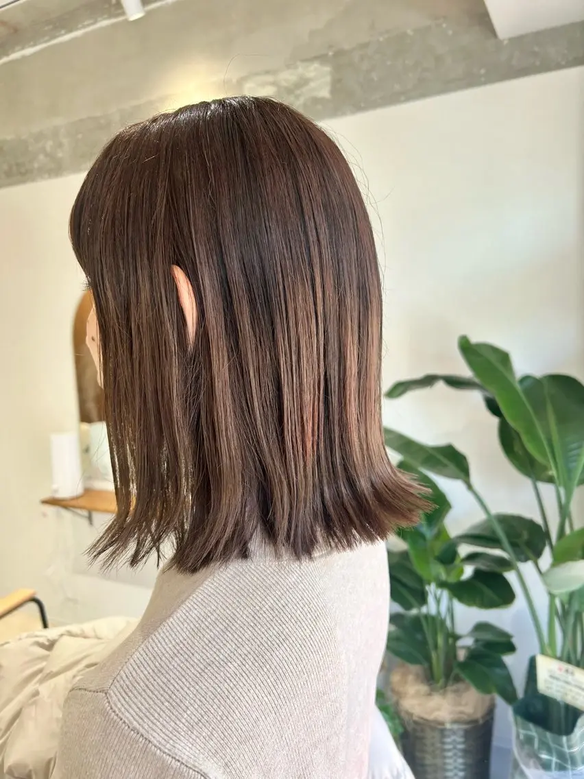 ミディアム 神部 あずみのヘアスタイル