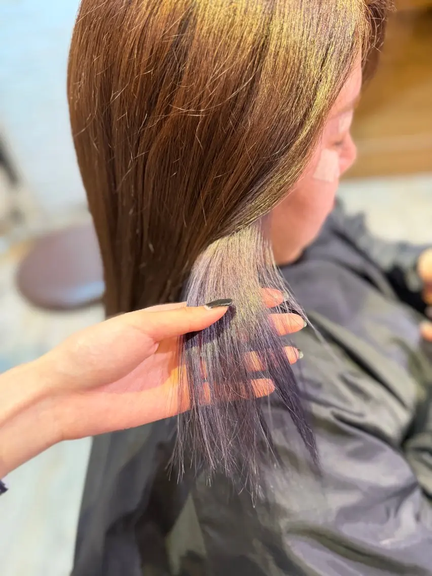カラー 神野 流嘉のヘアスタイル