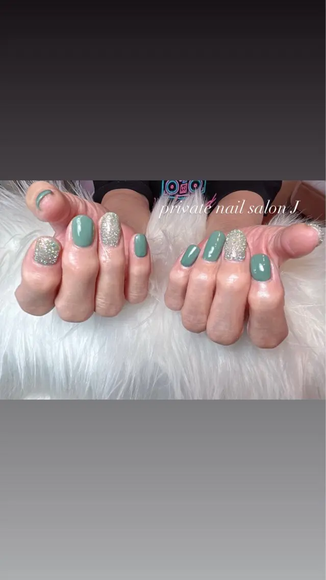 ネイル ハンドネイル Takafuji Eriのネイルデザイン