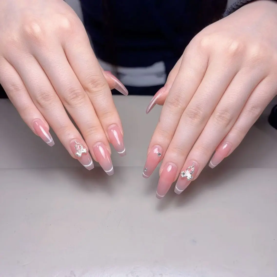 ネイル Nude 銀座🍀 ✨なな💕💅のネイルデザイン