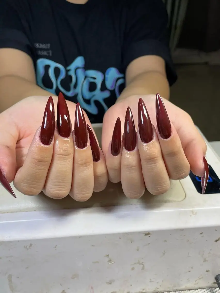 ネイル 長さ出し フレンチネイル ジェルネイル ガラスフレンチ 韓国ネイル ハンドネイル Minette nailHuongのネイルデザイン