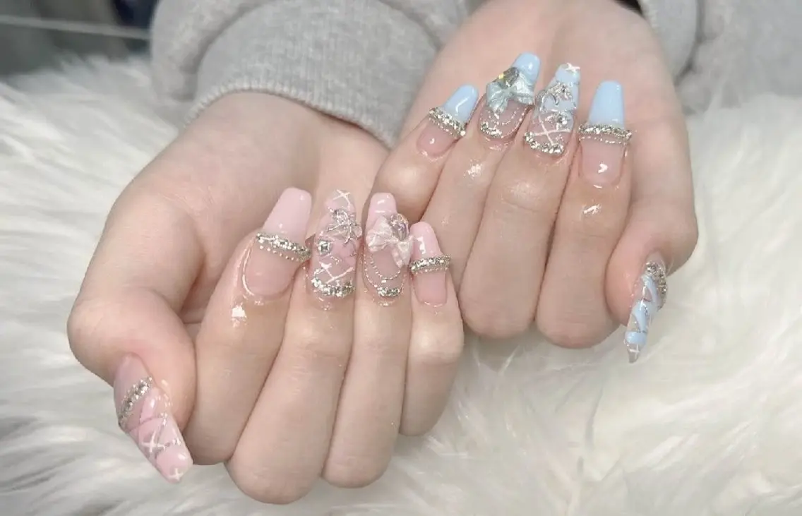 ネイル ハンドネイル めぐ みのネイルデザイン