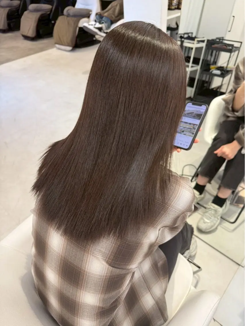 セミロング カラー ベージュカラー 透明感カラー 米野 寿利奈のヘアスタイル