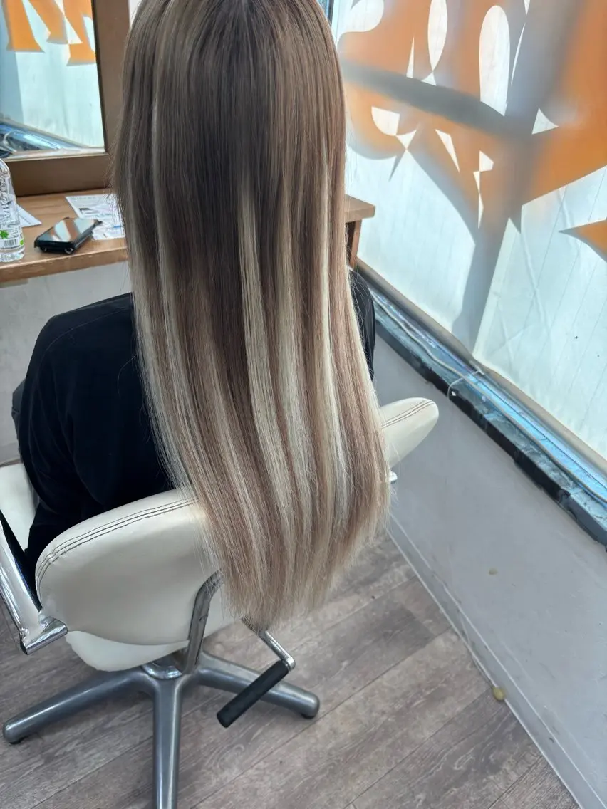 ロング エクステ エクステ 艶カラー🫧/シール エクステRYOKAのヘアスタイル