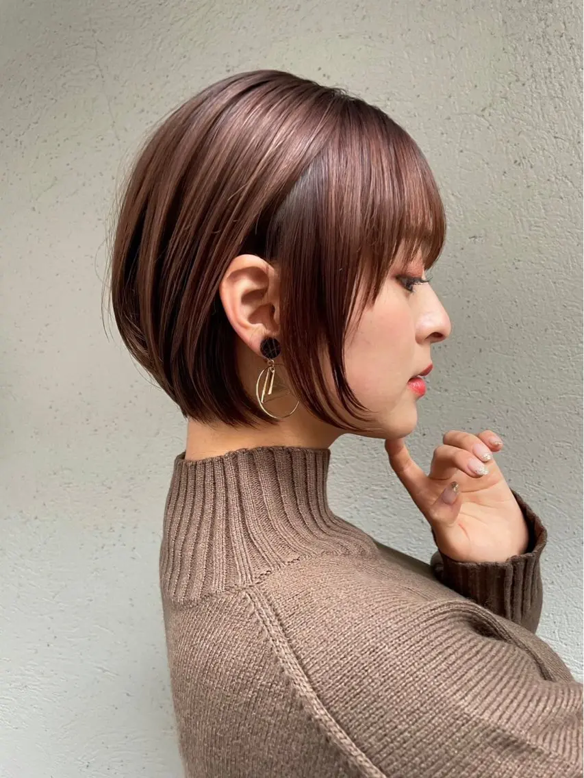 ショート カット トリートメント 髪質改善|透明 感カラー🩵レイヤーのヘアスタイル