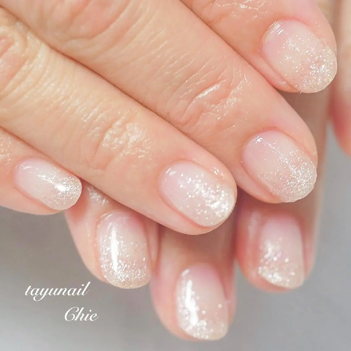 ネイル ブルー ジェルネイル グラデーション ラメ(グリッター) ラメグラデーション ネイルサロン 【たゆnail】のネイルデザイン