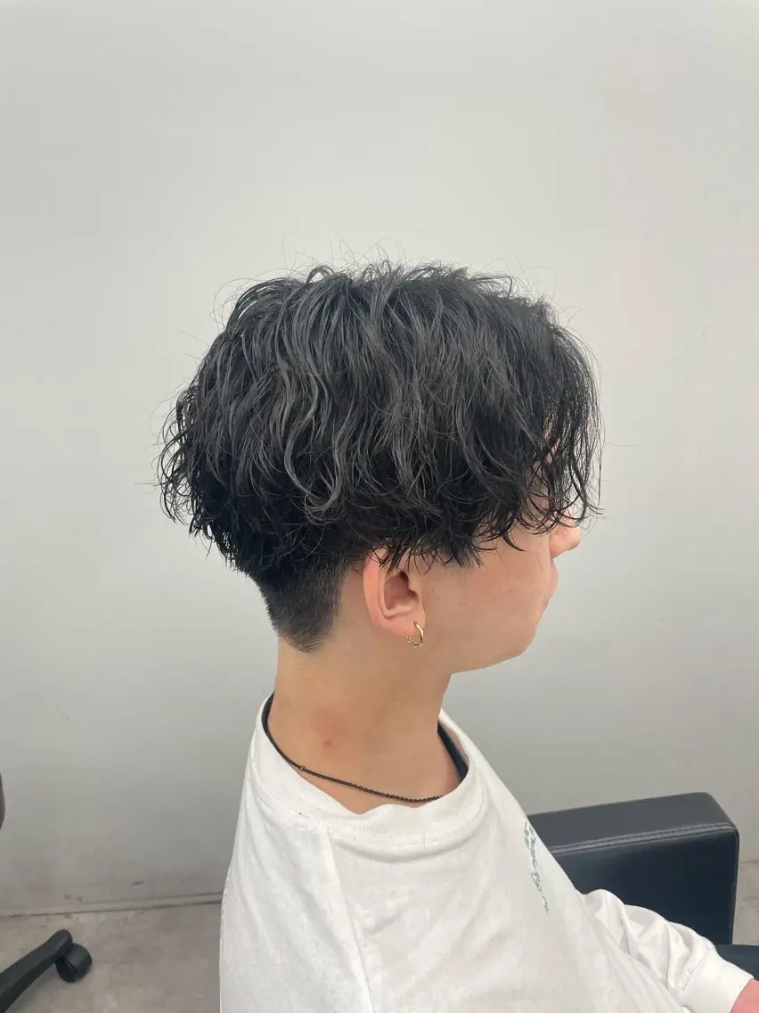 ショート パーマ メンズ カット パーマ 社会人向けパーマ 北千住No.1林和輝のヘアスタイル