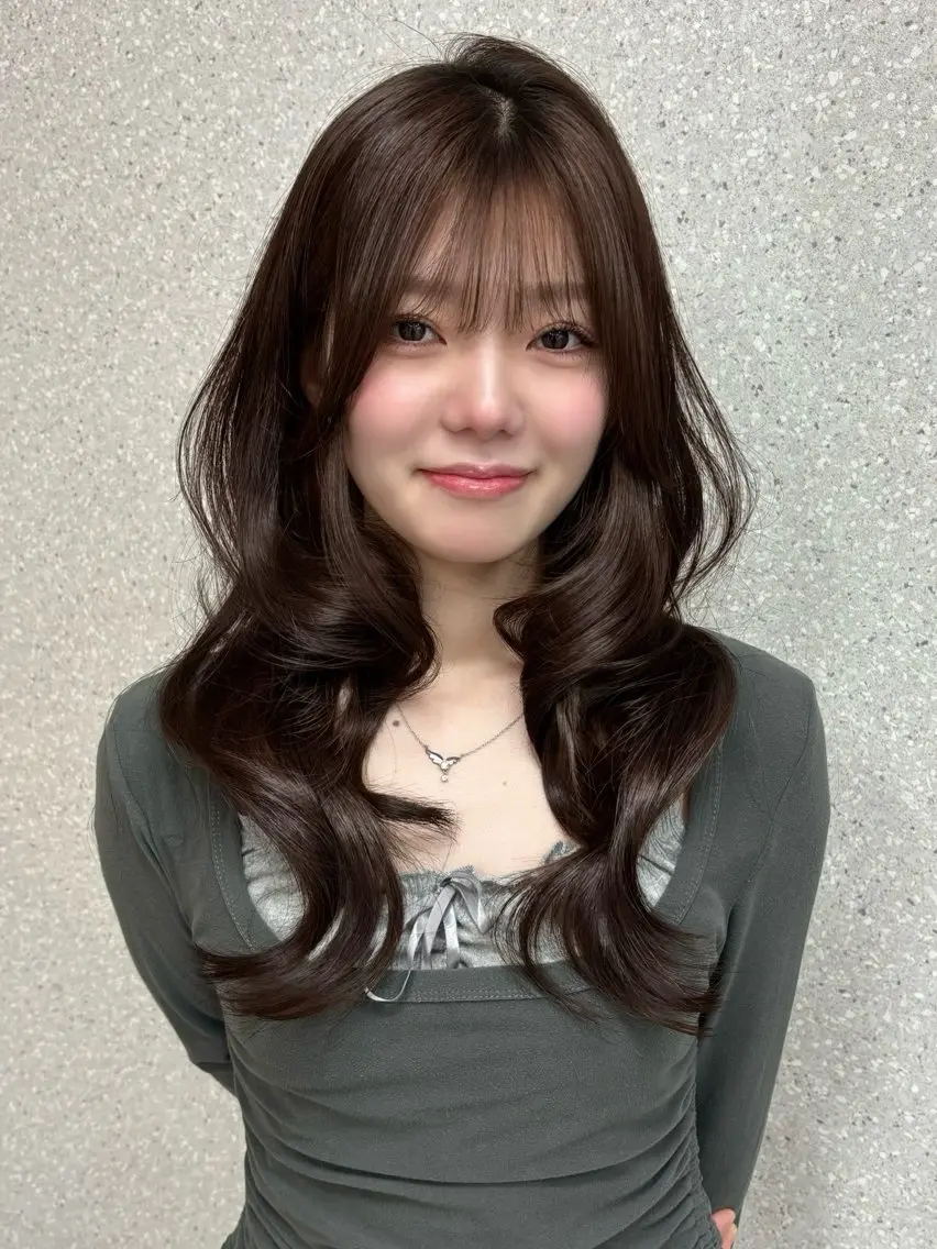 セミロング カラー ヘアアレンジ ブリーチ 透明感カラー ブリーチなしカラー トリートメント ヘアカラー トリートメント 艶カラー¦モテヘア¦ まなみ🎀💞のヘアスタイル
