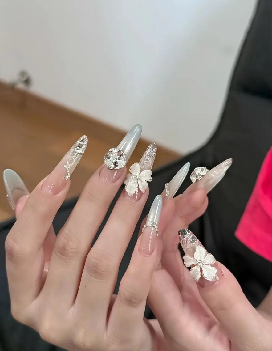 【超ロングネイル】❤️🔥Extra Longchip✨アートやパーツ盛り放題🍒の写真