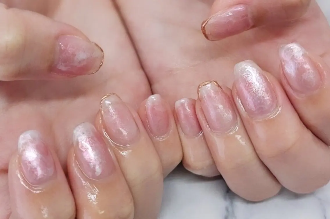 ネイル ピンク ホワイト NailSalon LuireYUUNAのネイルデザイン