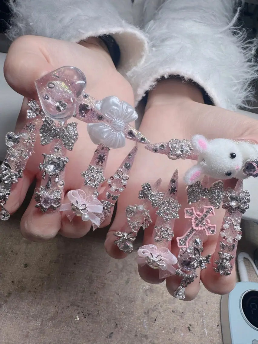 ネイル オーロラネイル フレンチネイル ジェルネイル ハロウィン キラキラネイル ハンドネイル Hbaby nailのネイルデザイン