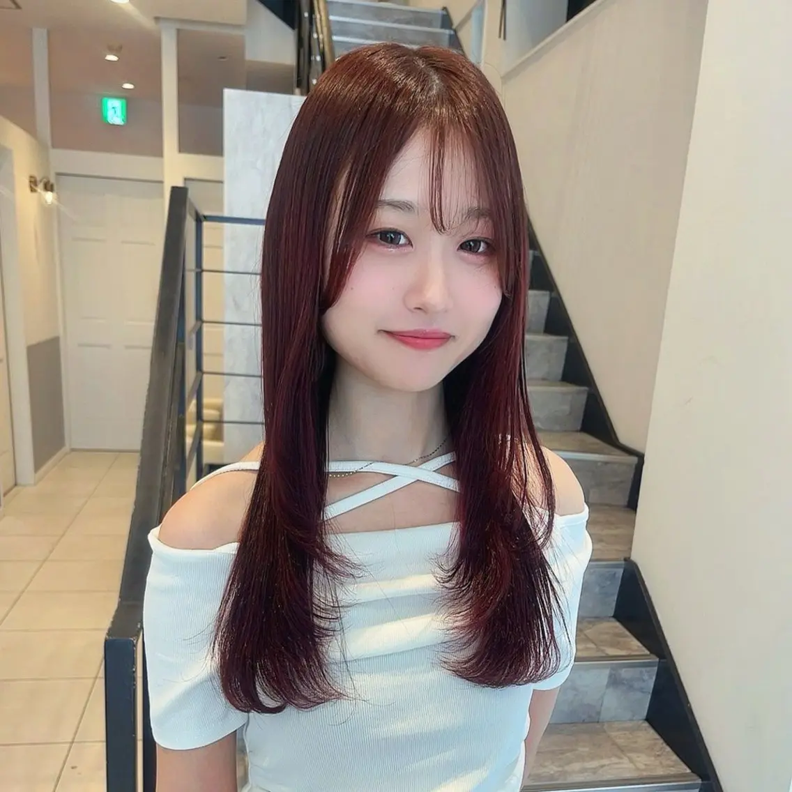 ロング カラー ブリーチ ブラウンカラー ブリーチなしカラー レッドカラー レッドブラウン 💖韓国風艶髪ヘア 💖EREN🦋のヘアスタイル