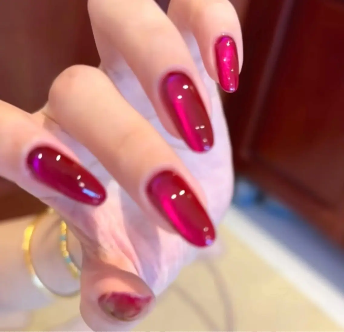 ネイル ハンドネイル Dione Nail ハチワレのネイルデザイン