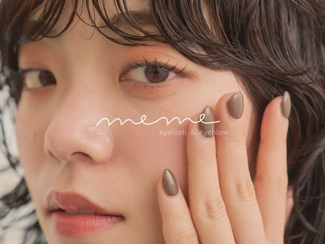 アイブロウスタイリングWax仕上げの写真