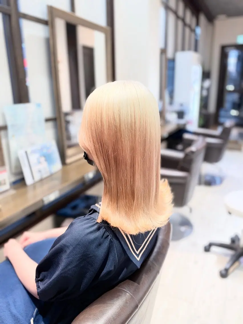 カラー ベージュカラー 透明感カラー ハイトーンカラー ホワイトベージュ カット ヘアカラー ✨韓国風ブリーチ✨ 髪質改善✨ミヤタのヘアスタイル