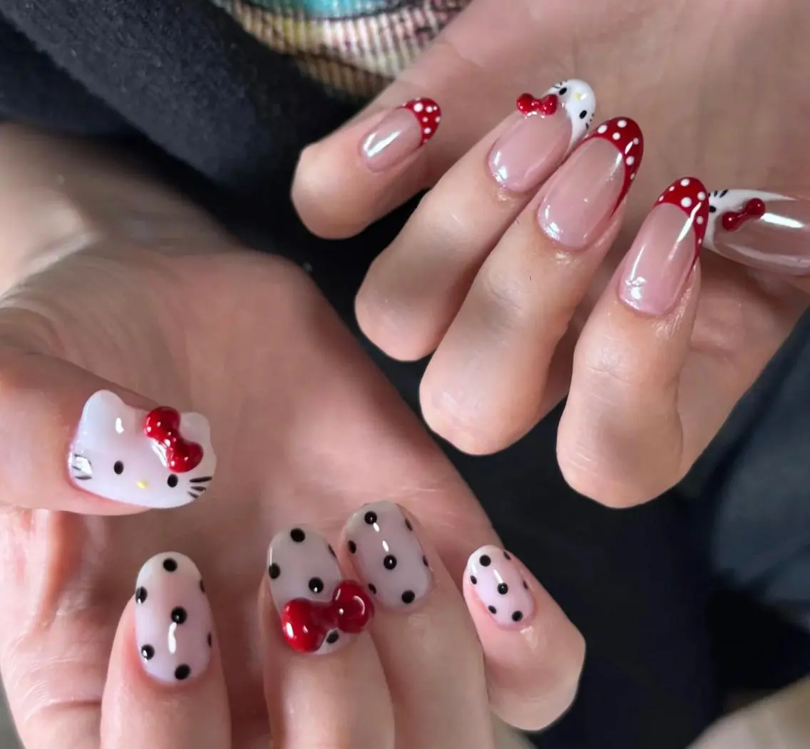 ネイル ハンドネイル 🎀 Ayaka_nailのネイルデザイン