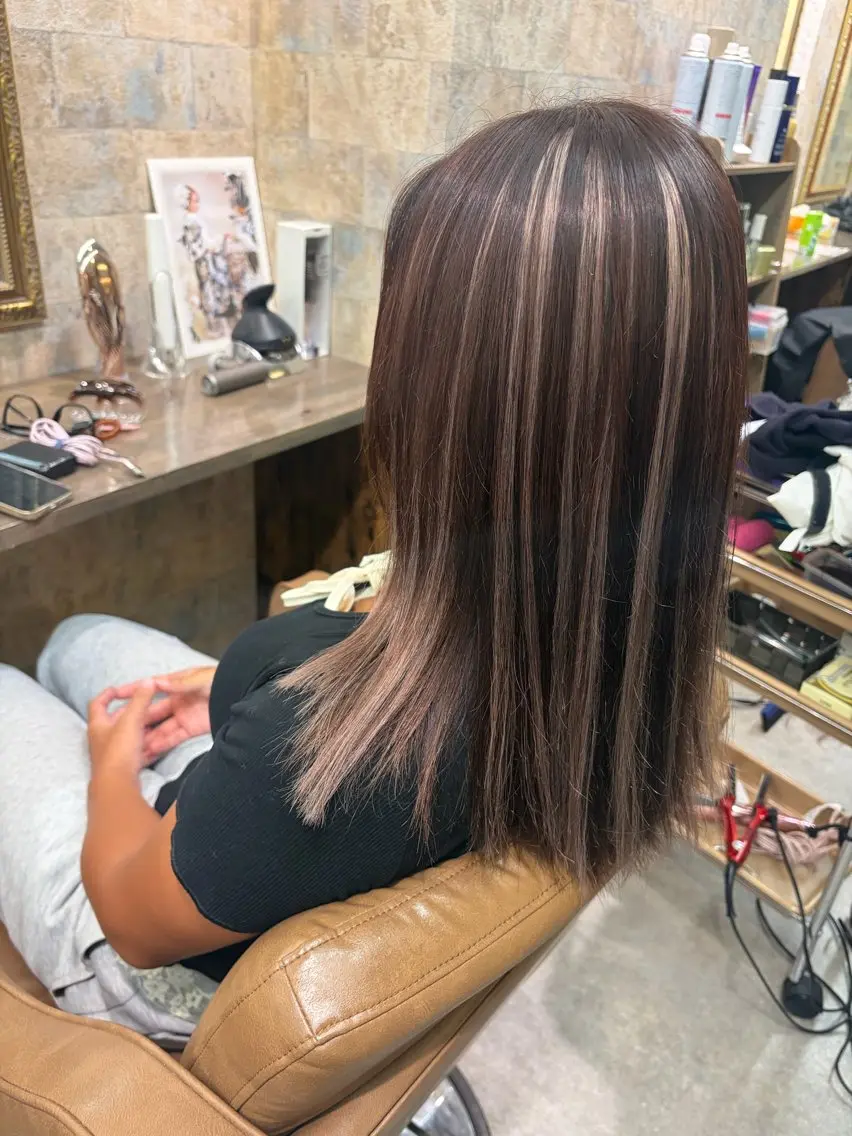 ミディアム カラー ハイライトカラー ハイライト エクステ 前田 みのりのヘアスタイル