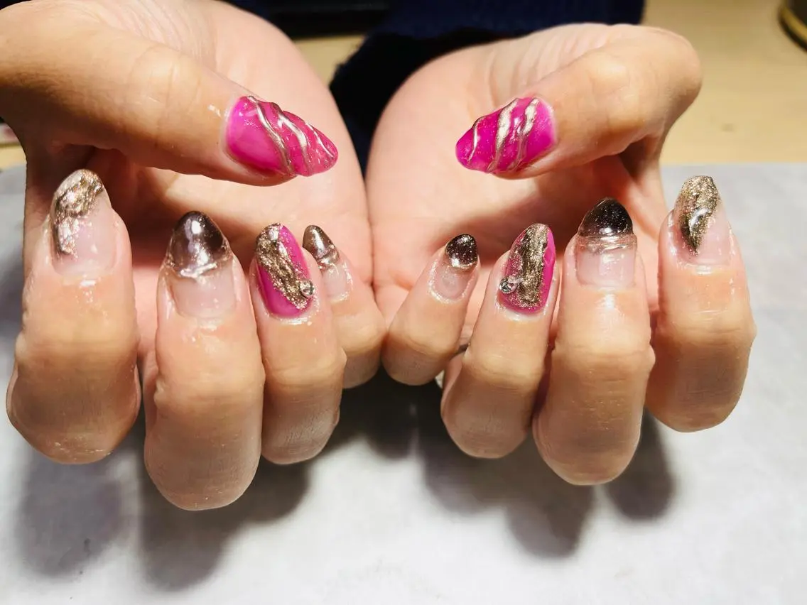 ネイル ジェルネイル ミラーネイル ニュアンスネイル Mimi Nailのネイルデザイン