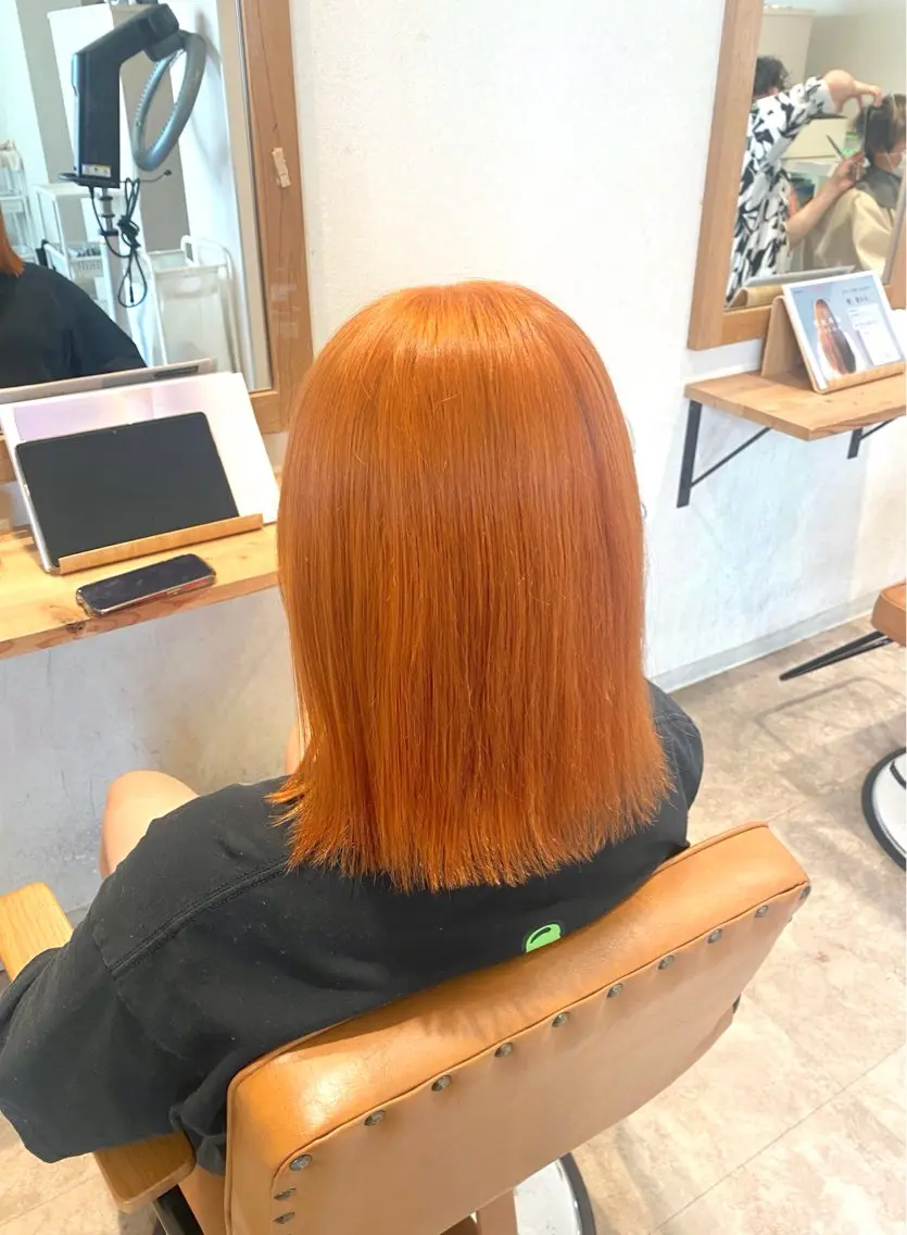 ミディアム カラー カット ヘアカラー トリートメント ヘッドスパ 酸性ストレート/ブリ ーチなしWカラー河本のヘアスタイル