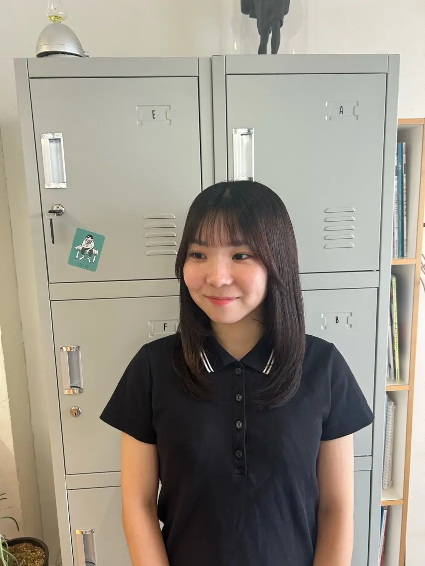 セミロング 顔周りカット レイヤーカット 小顔カット Sugarlu 吉田 晴香のヘアスタイル