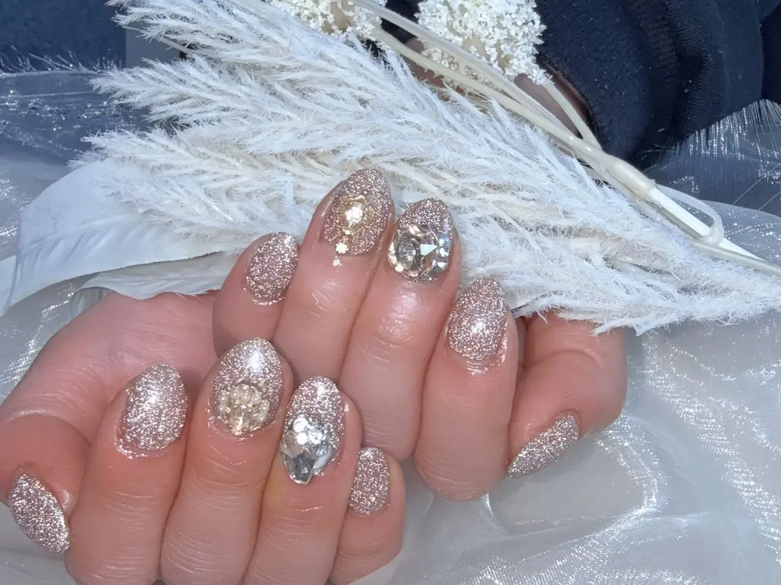 ネイル チークネイル 長さ出し フットネイル フレンチネイル ジェルネイル Han Evelynのネイルデザイン