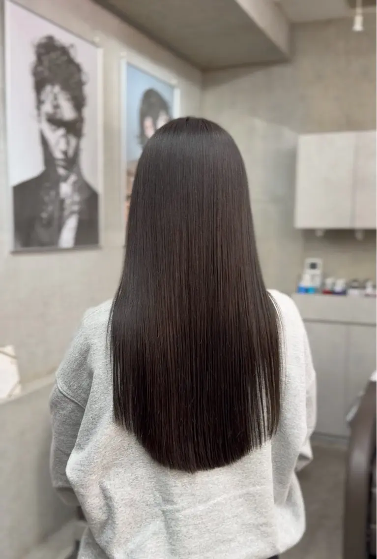 ロング カット トリートメント 透明感カラー✨️山内 七鐘のヘアスタイル