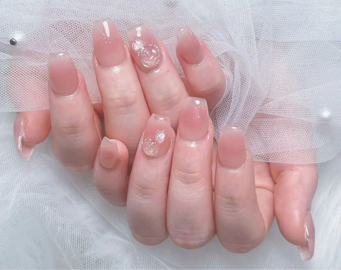 ネイル アートネイル オーロラネイル チークネイル 長さ出し フットネイル Miya _nailのネイルデザイン