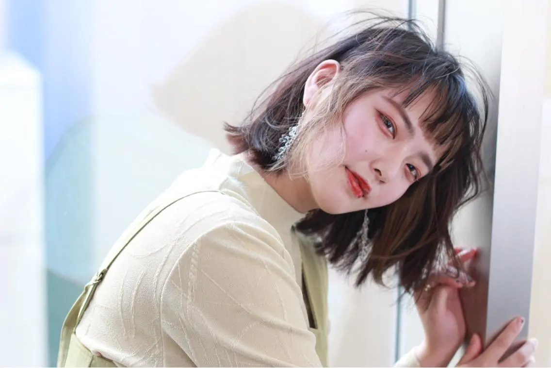 ミディアム カラー ヘアカラー トリートメント 💙美髪救世主💙 関華蓮のヘアスタイル