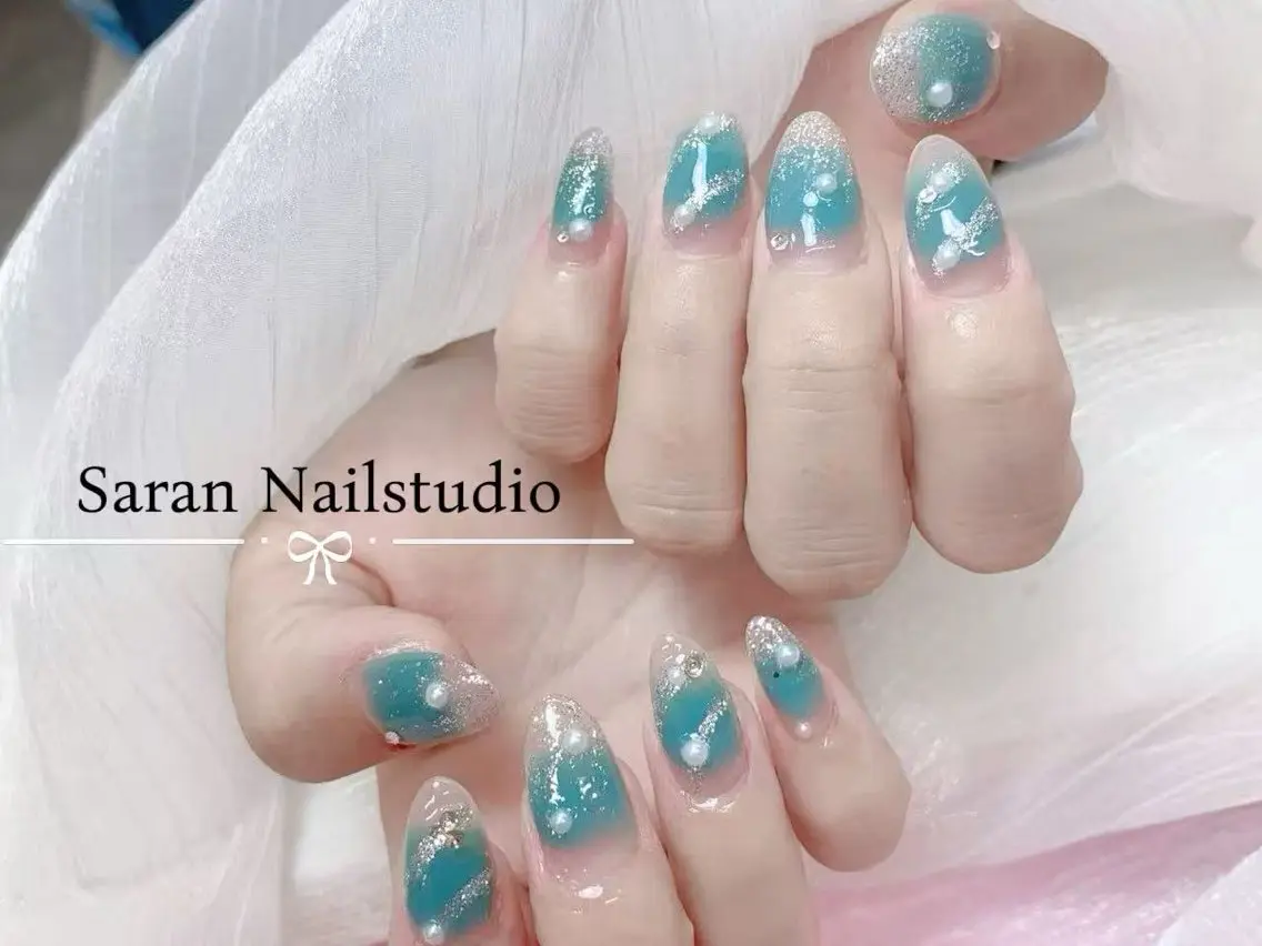 ネイル miho💦 Saran nailのネイルデザイン