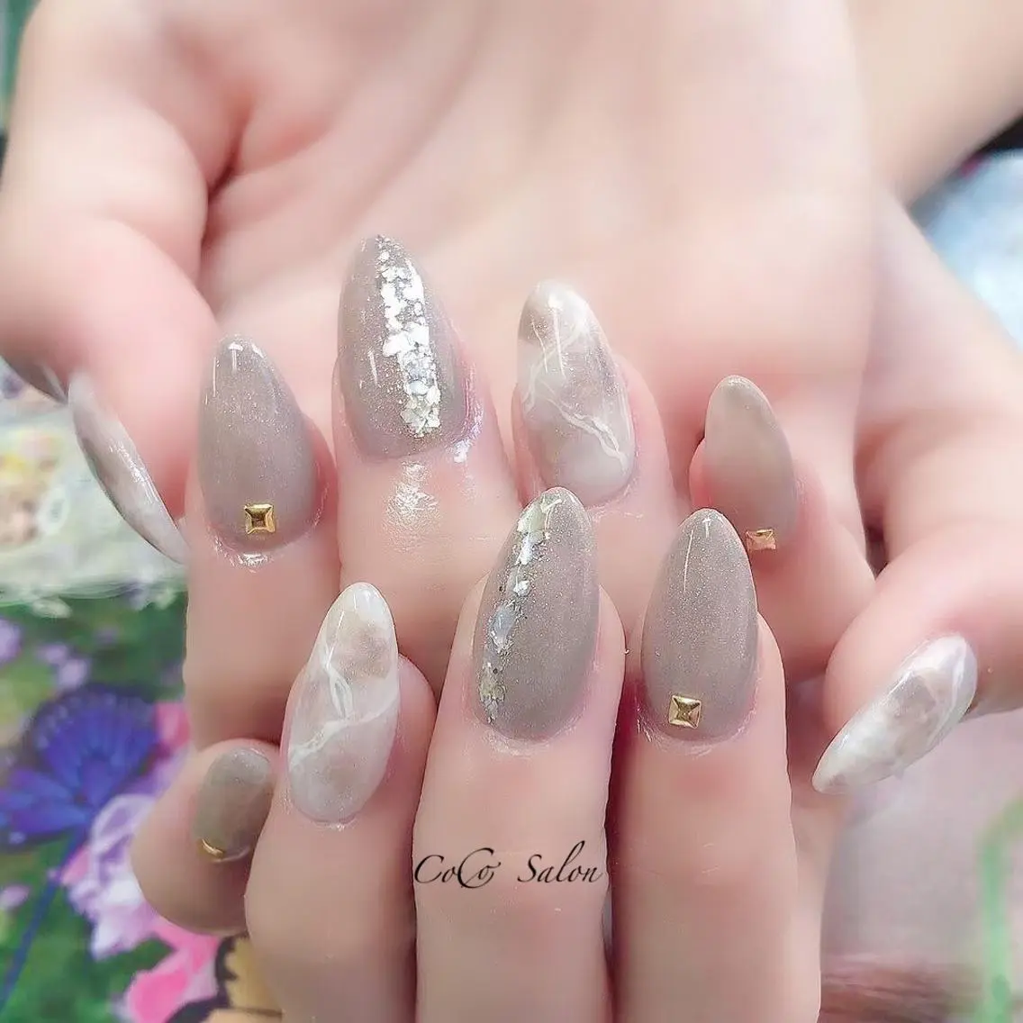 ネイル 長さ出し ジェルネイル ホログラムネイル キラキラネイル 大理石ネイル(マーブル) ハンドネイル CoCoSalon ネイル/まつ毛予約のネイルデザイン