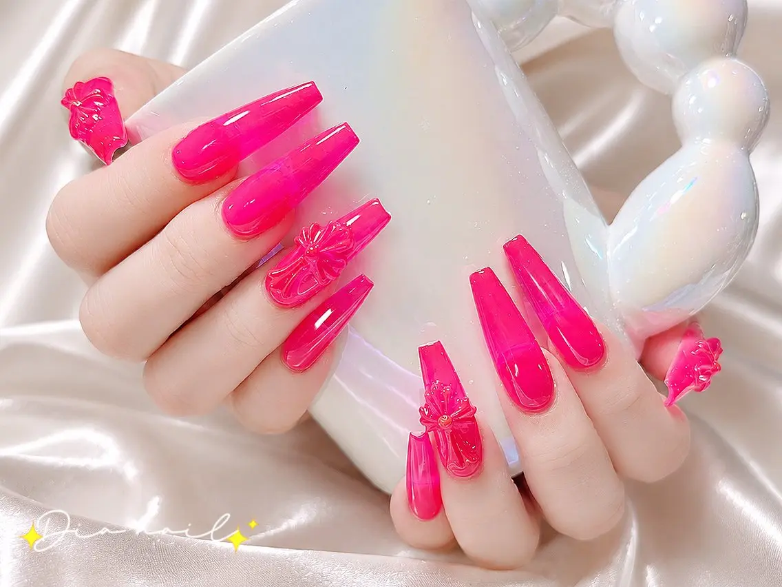 ネイル フットネイル 韓国ネイル レース マグネットネイル ニュアンスネイル ハンドネイル Dia nail サロンのネイルデザイン