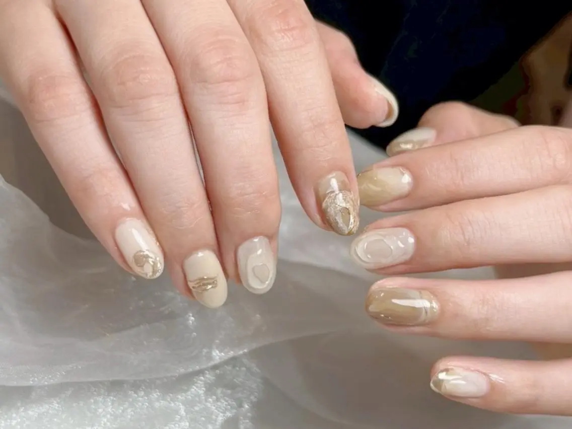 ネイル 持ち込み ニュアンスネイル ハンドネイル Mia nail 【平尾駅徒歩8分】のネイルデザイン