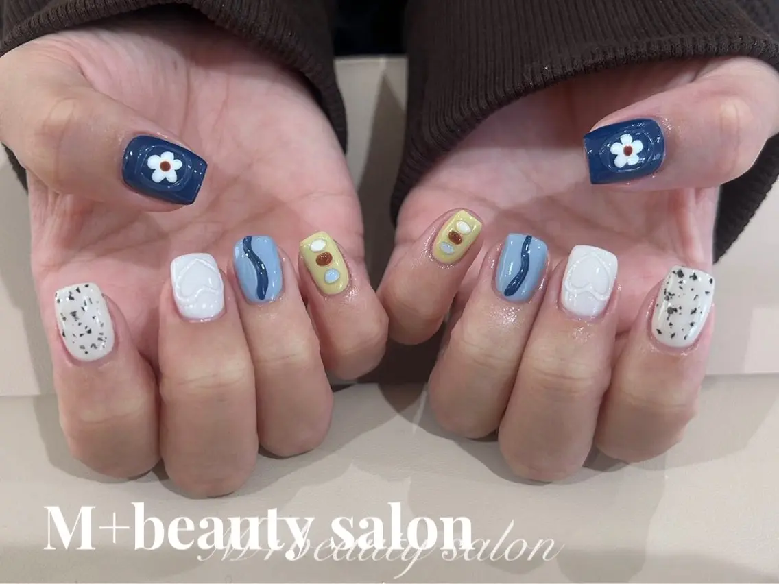 ネイル M+  Beauty Salonのネイルデザイン